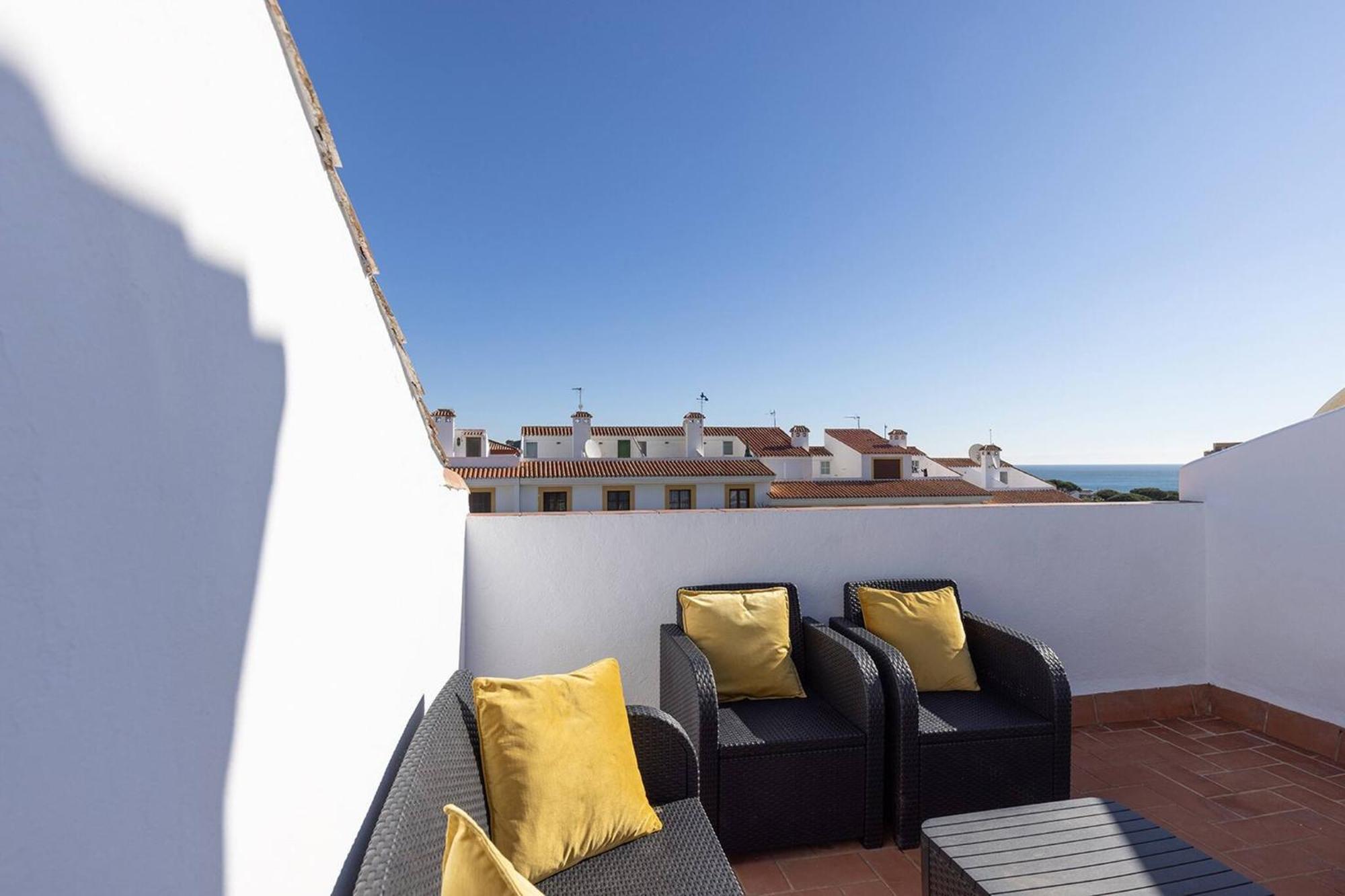 042 Classic 2 Bed Andalusian Townhouse 500M From Beach Михас Екстериор снимка