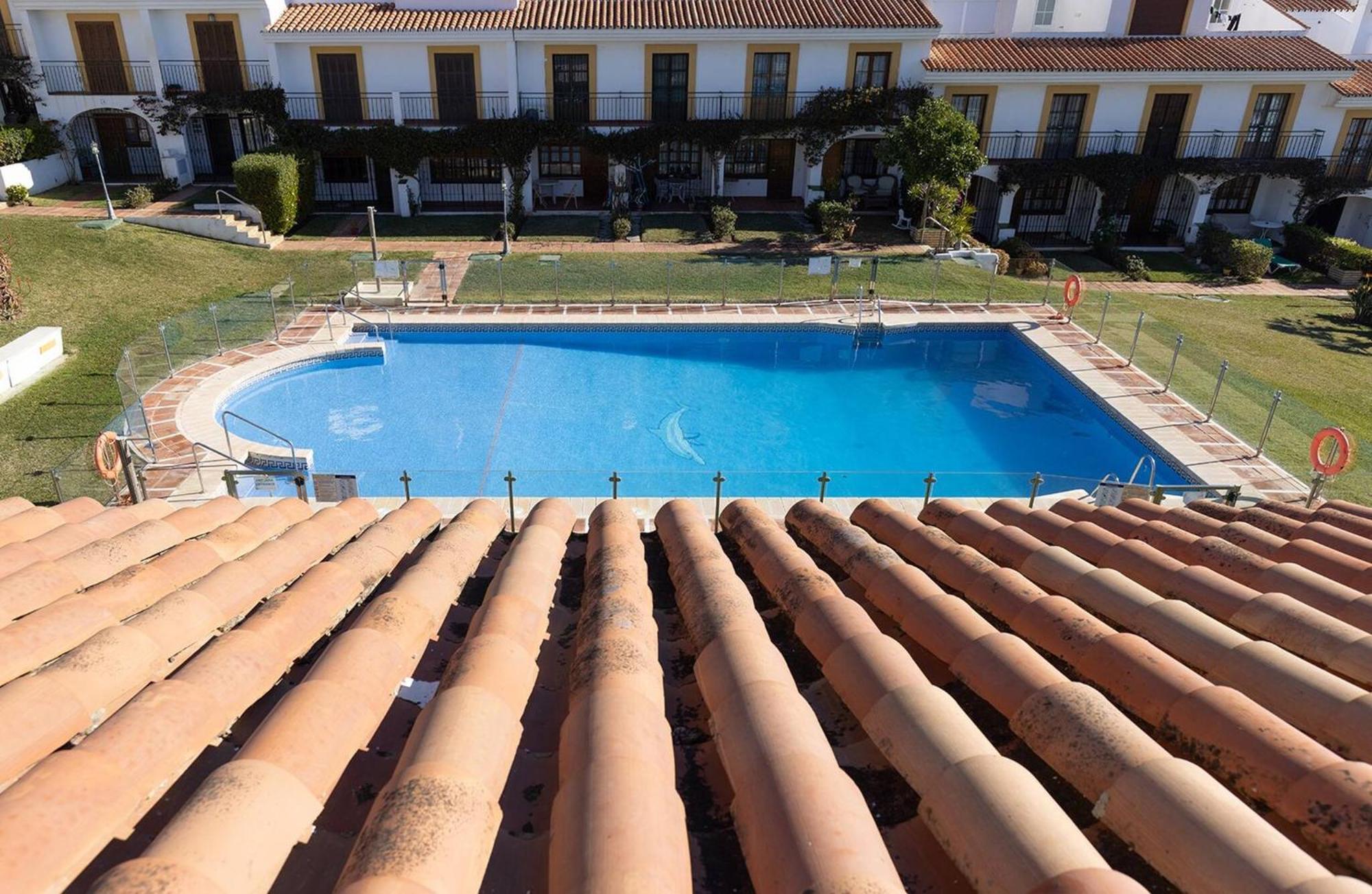 042 Classic 2 Bed Andalusian Townhouse 500M From Beach Михас Екстериор снимка